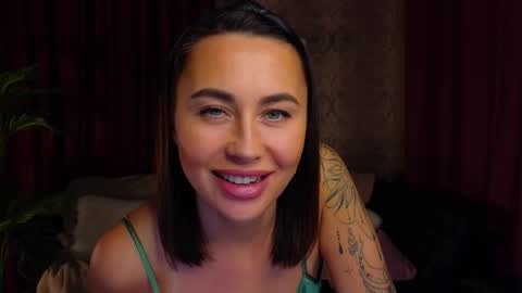 Lilu online show from October 8, 7:07 pm