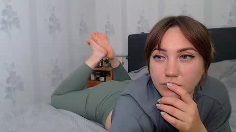 lilu_cute25 online show from April 30, 8:57 pm
