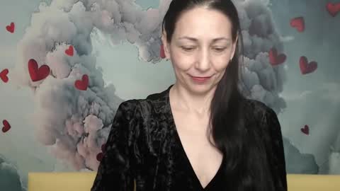 lilugrants online show from February 10, 5:36 am