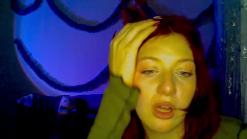 lily_ember online show from January 10, 8:57 pm