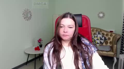 Snapshot of lily_flower7_ chatting on February 24, 5:30 am Lily online show from February 24, 5:30 am