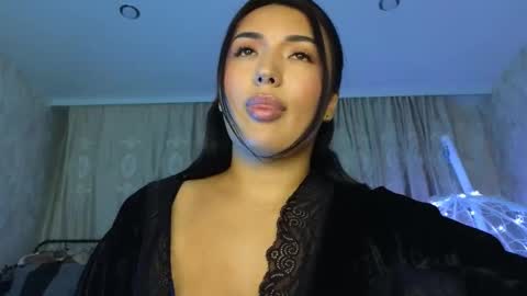 Lily online show from February 10, 2:53 pm