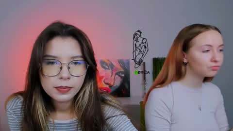 Snapshot of lily_morty chatting on October 6, 7:18 pm Lily online show from October 6, 7:18 pm