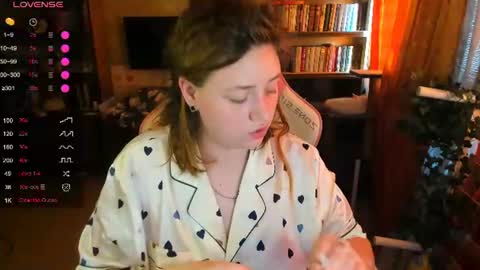 Alice online show from July 29, 4:29 pm