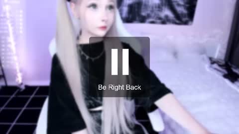 Lily online show from July 14, 10:25 pm