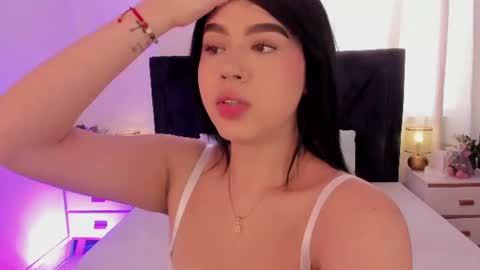 LilyWoodz online show from July 16, 7:07 pm