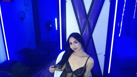 Lily online show from June 9, 5:40 am