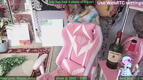 Lily White online show from May 27, 6:16 pm