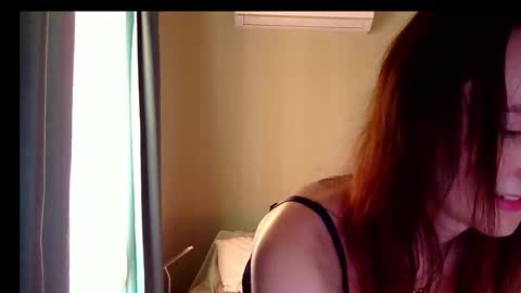 Snapshot of lilyxsky chatting on September 20, 3:43 pm LilyXSky online show from September 20, 3:43 pm