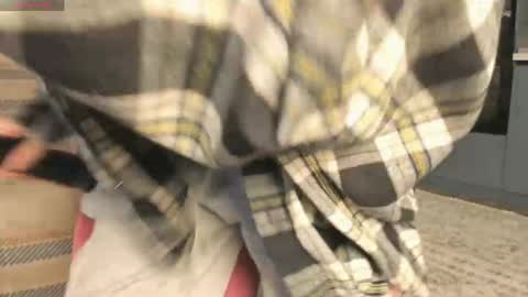 Lily online show from May 1, 4:10 pm