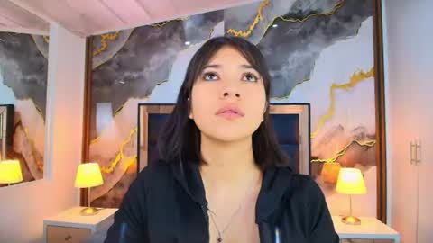  Lina Bedoya  online show from June 25, 11:56 am