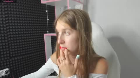 lina_massey online show from July 30, 1:28 am