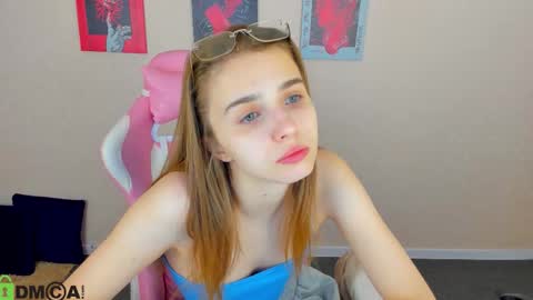 LINA online show from November 29, 1:20 am