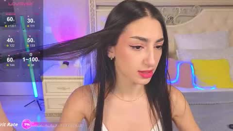 Lina Robbins  online show from October 20, 3:20 am