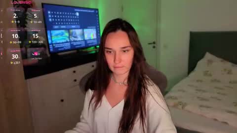 Lina online show from July 7, 6:54 pm