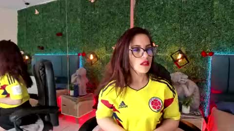 Lina  online show from June 18, 11:37 am