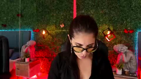 Lina  online show from June 30, 11:20 am