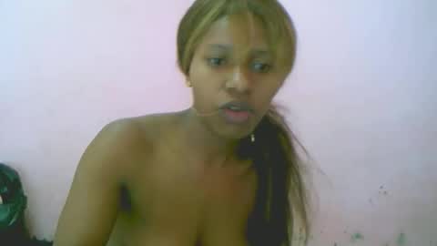 linah1123 online show from May 2, 6:49 am