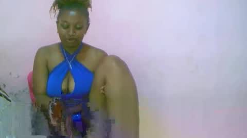 Snapshot of linah1123 chatting on September 28, 4:23 pm linah1123 online show from September 28, 4:23 pm