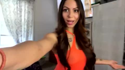 linalixx online show from November 25, 7:26 pm