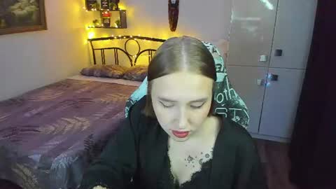 Lina online show from June 25, 9:38 pm