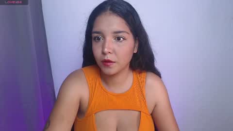 lincy_honeyy online show from June 27, 7:09 am