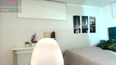 Maria Paula online show from June 26, 10:38 am