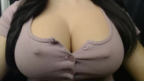 Linda online show from November 10, 7:09 pm