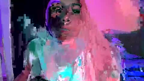 linda      online show from February 25, 3:09 am