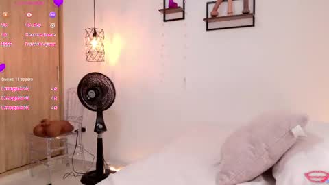 Linda online show from July 24, 2:48 pm
