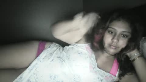 lindadulce online show from July 10, 6:47 am