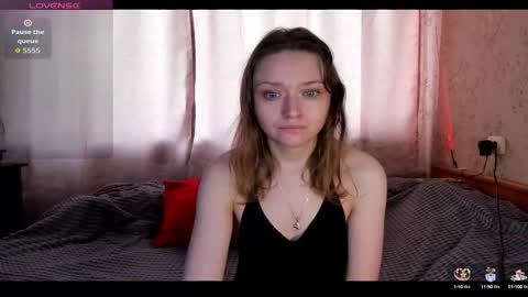 Snapshot of lindaeva chatting on September 11, 2:01 am Linda online show from September 11, 2:01 am