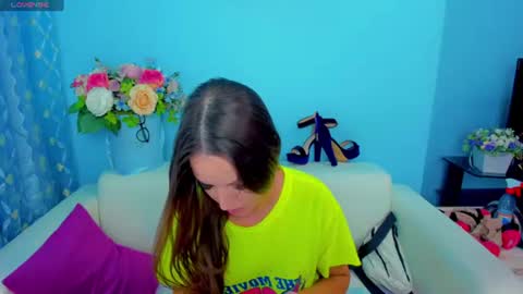 Linda online show from June 10, 2:55 am