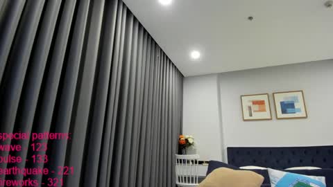 lindamei online show from December 4, 12:07 pm