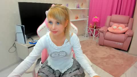 Snapshot of lindasandy chatting on September 26, 6:22 am lindasandy online show from September 26, 6:22 am