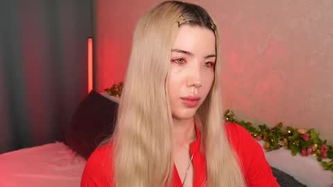 Linda online show from May 14, 4:18 am