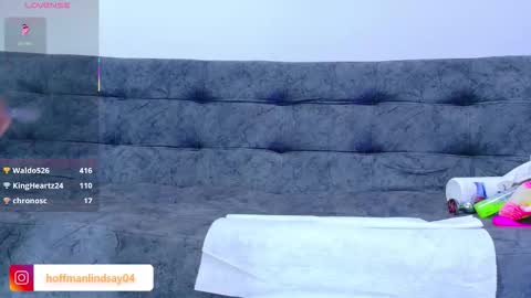 Lindsay online show from October 10, 9:09 pm