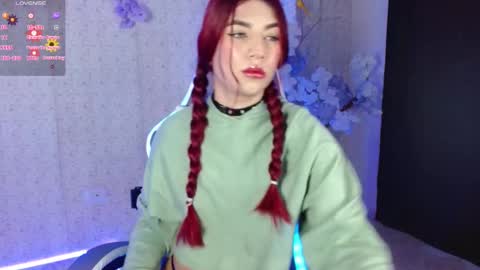Snapshot of lindseyferrer1 chatting on March 5, 12:44 pm LINDSEYFERRER online show from March 5, 12:44 pm
