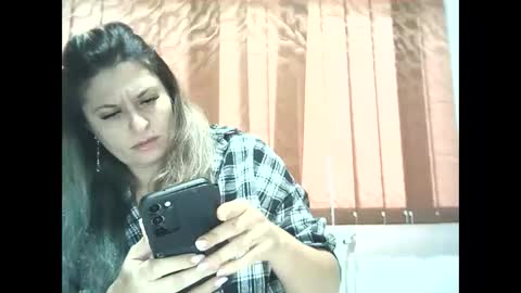 lionessmom online show from November 13, 7:40 am