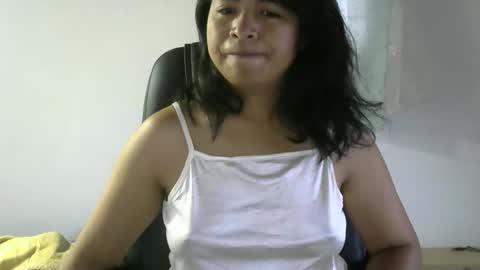 liora online show from April 2, 3:26 am