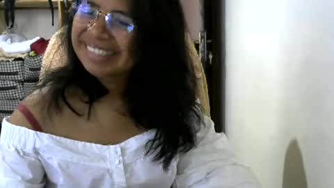 Liora selenex online show from July 7, 6:47 am