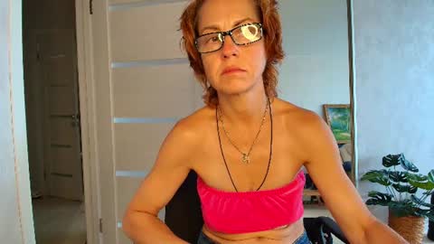 Liora Weiss online show from July 16, 9:58 am