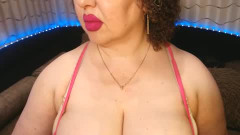 LIpsAddiction online show from June 23, 1:42 pm