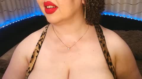 LIpsAddiction online show from June 25, 9:38 pm