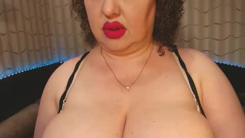 LIpsAddiction online show from September 17, 9:13 pm