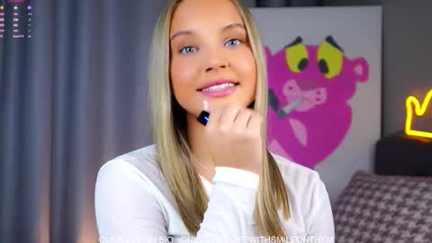 Amelia online show from November 4, 1:10 am