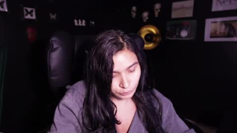 Lire online show from May 2, 3:54 am