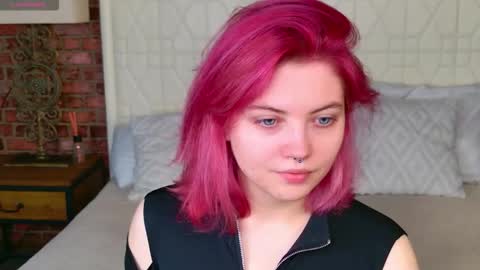 Snapshot of lisa_adam chatting on September 11, 7:25 pm lissi online show from September 11, 7:25 pm