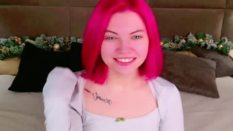 Snapshot of lisa_adam chatting on December 15, 4:07 am lissi online show from December 15, 4:07 am