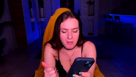 lisa_elfy online show from February 5, 4:48 pm